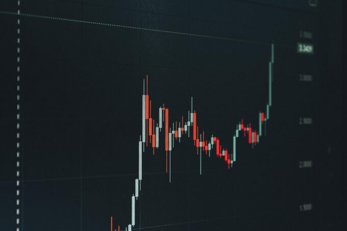 Wall Street Predicts Stock Market Returns Will Exceed Long Term Averages In Coming Year