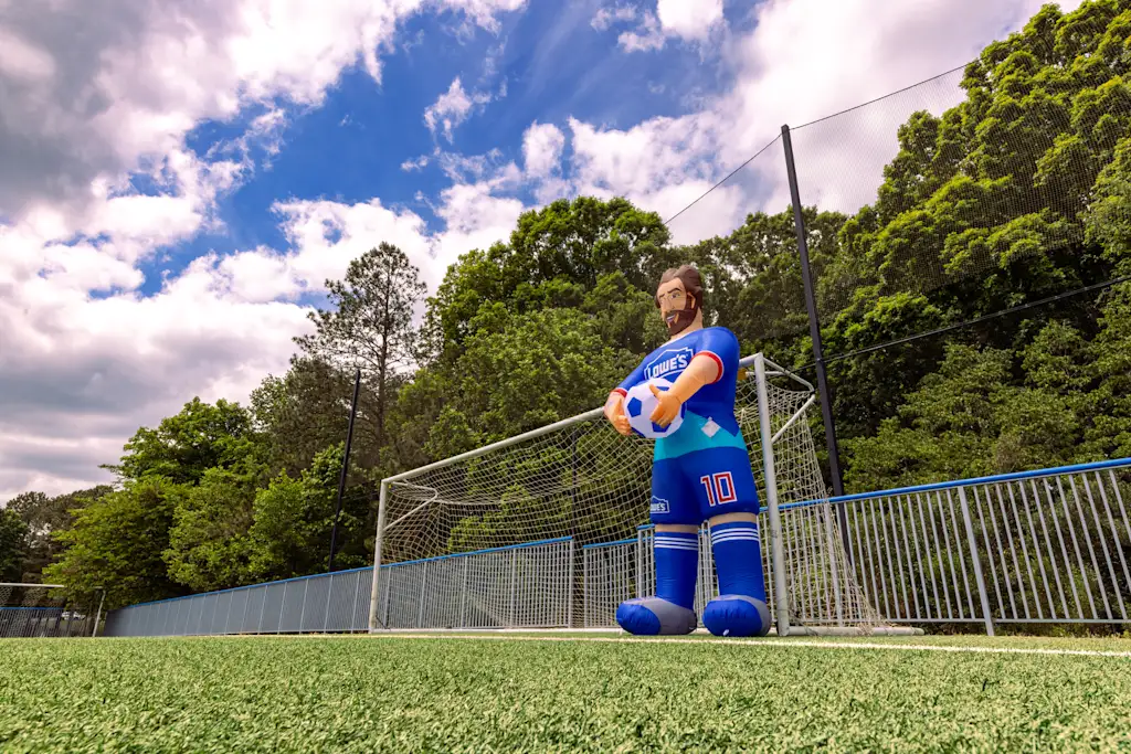 Soccer superstar Messi is bigger than ever thanks Lowe’s 10-foot inflatable statue