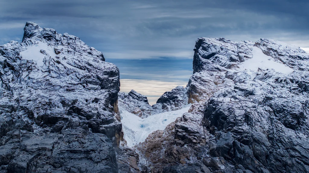 This 3D model captures a rare tropical glacier before it’s gone