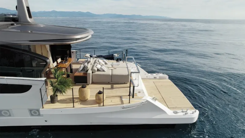 Azimut and JHSF Bring Seadeck Fleet to Sardinia