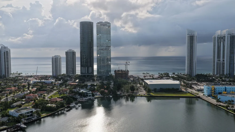 Construction On Dezer Development's Bentley Residences Miami Passes Level 7 in Sunny Isles Beach