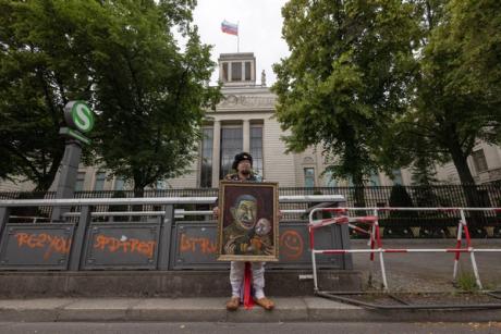 ‘Everything indicates’ murder of Russian dissident artist in Poland was a political killing