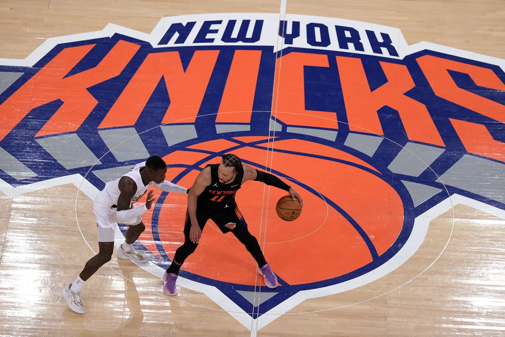 He designed a perfect logo for the New York Knicks 30+ years ago. They’re still using it today