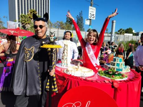 Lacma's inaugural art parade celebrates new building and Los Angeles creative community