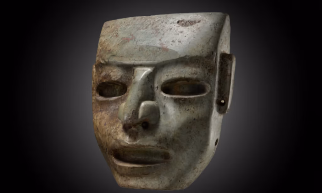 Mexican authorities urge Sotheby’s to stop sale of two pre-Columbian artefacts