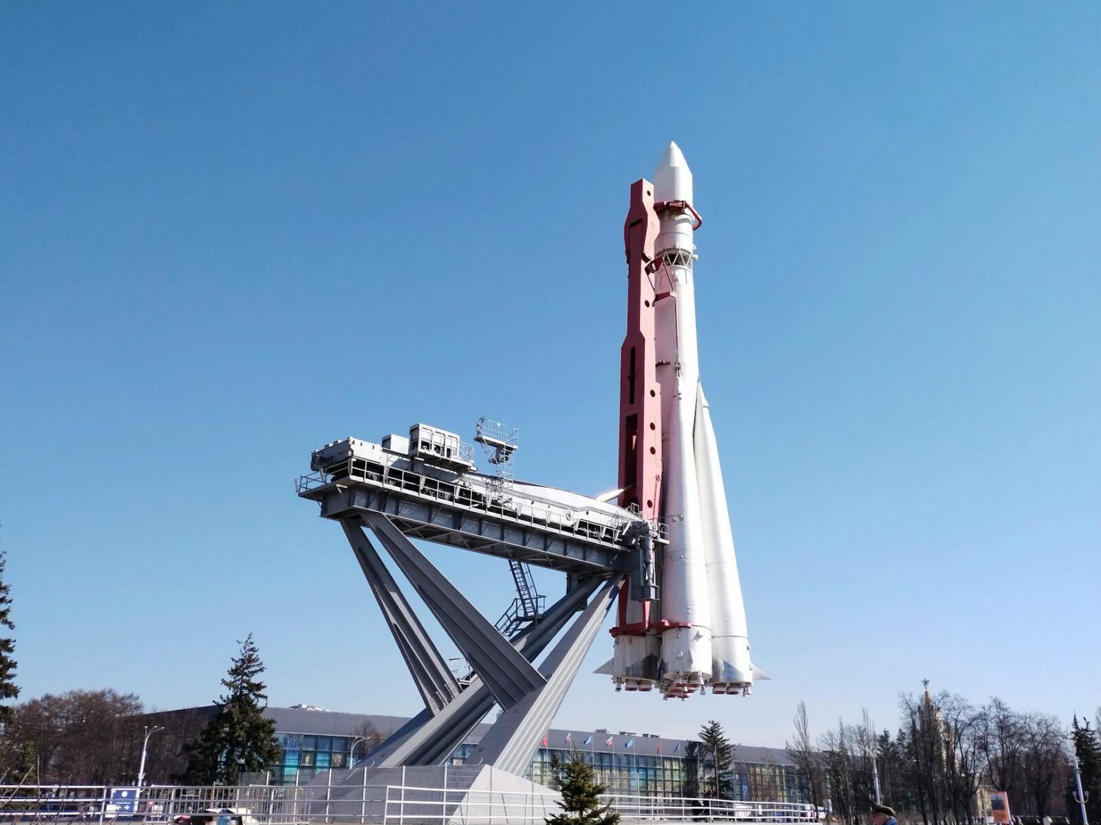 Russia Launches Oreshnik Missile At Ukraine Amid Escalating Tensions