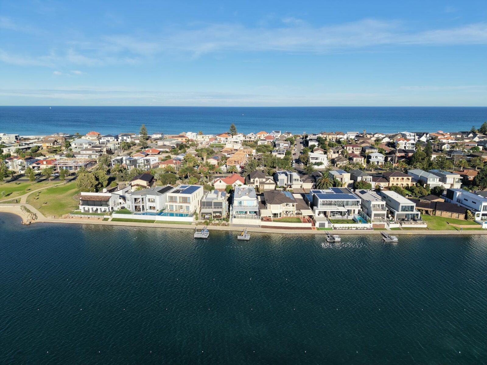 Australian Homes Linked To Controversial Russian Commodity Amid Blood Money Allegations