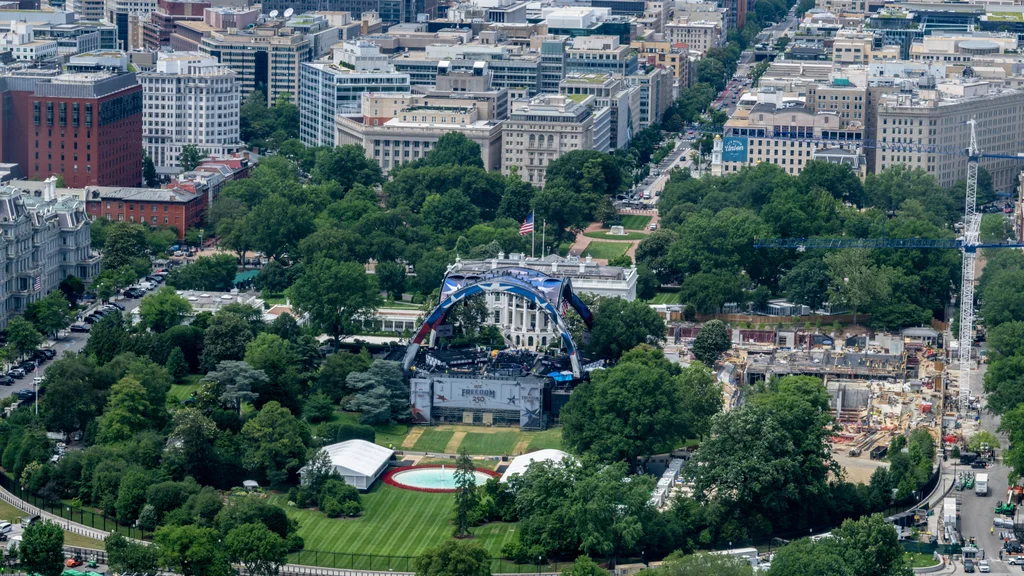 Trump’s UFC cage was built to frame the White House