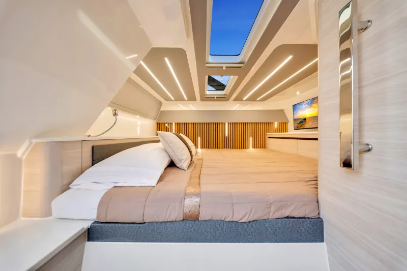 Aquila 45 Sport Reviewed