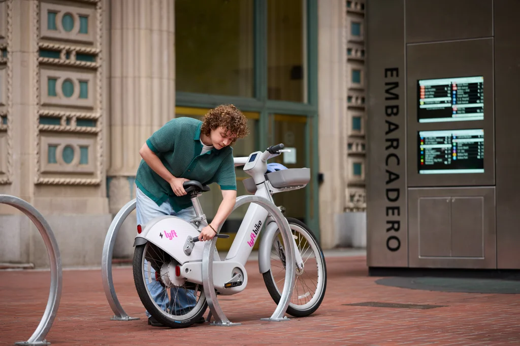 As its new bikes launch in the Bay Area, Lyft’s bikeshare ambitions are going global