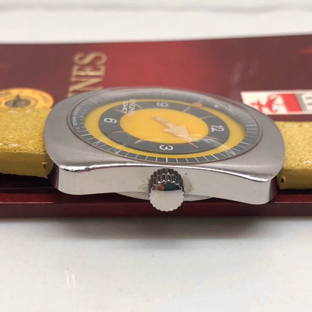 Bring a Loupe: A Universal Genève Unisonic Sub, A Longines Comet, A Vintage Seamaster And The Most Beautiful Chronograph Ever Made