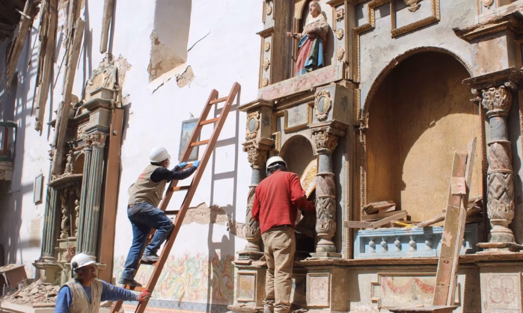 Earthquake damages 16th-century church in Peru