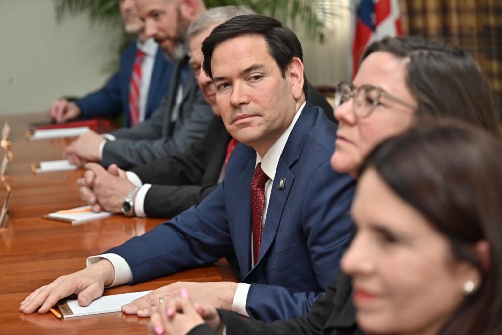 EEUU celebra decisión de Venezuela de retirarse de la Corte Penal Internacional