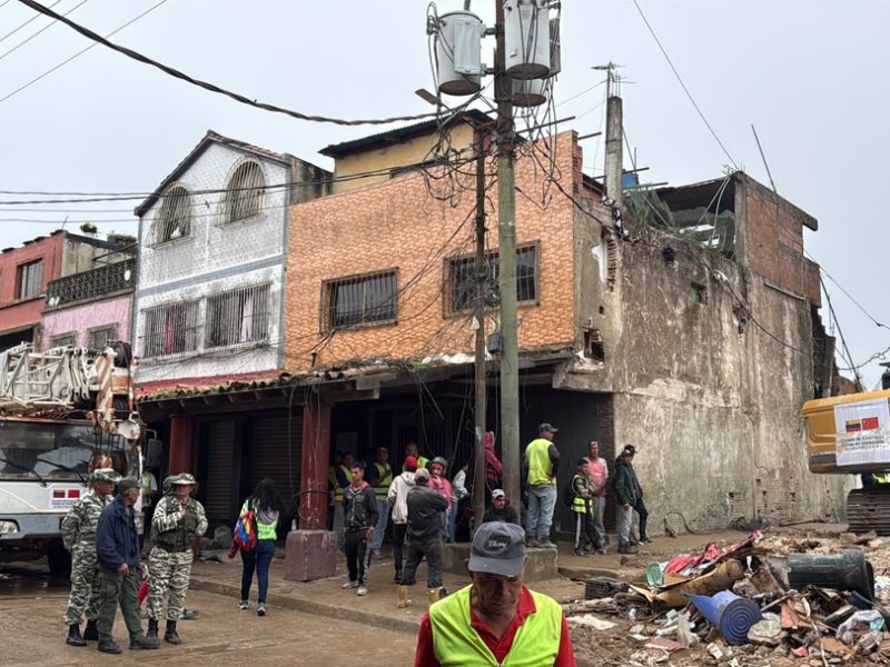 El Junquito intenta levantarse entre escombros a más de dos semanas del terremoto