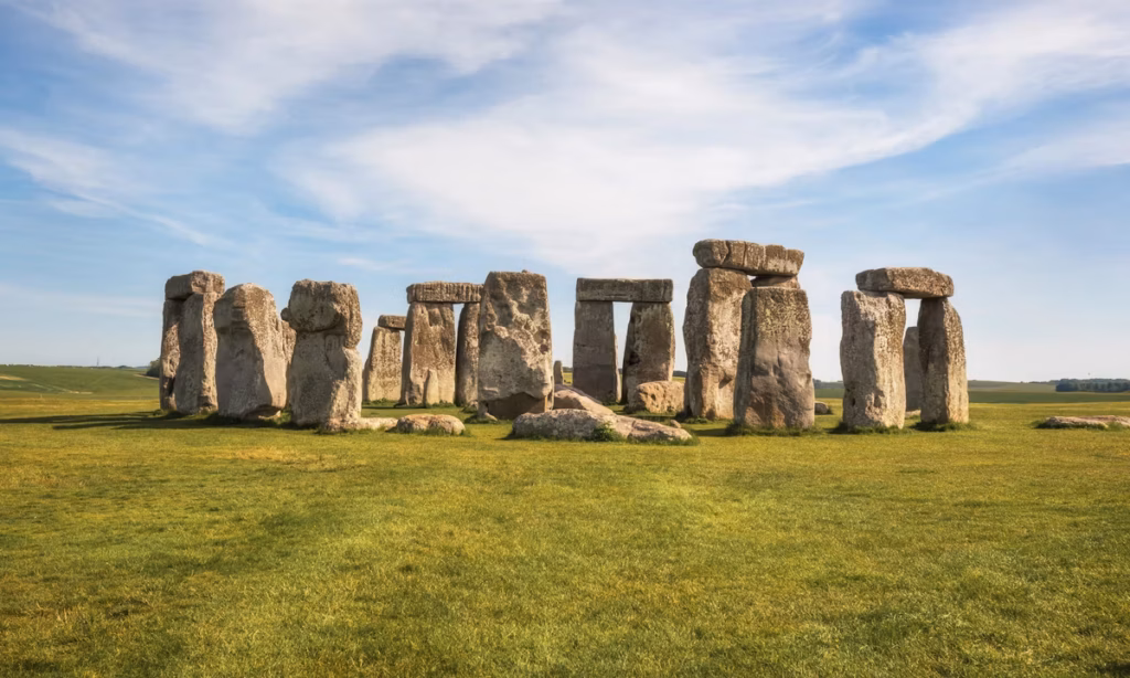 English Heritage debuts daily prize draw for ‘private time’ at Stonehenge this August