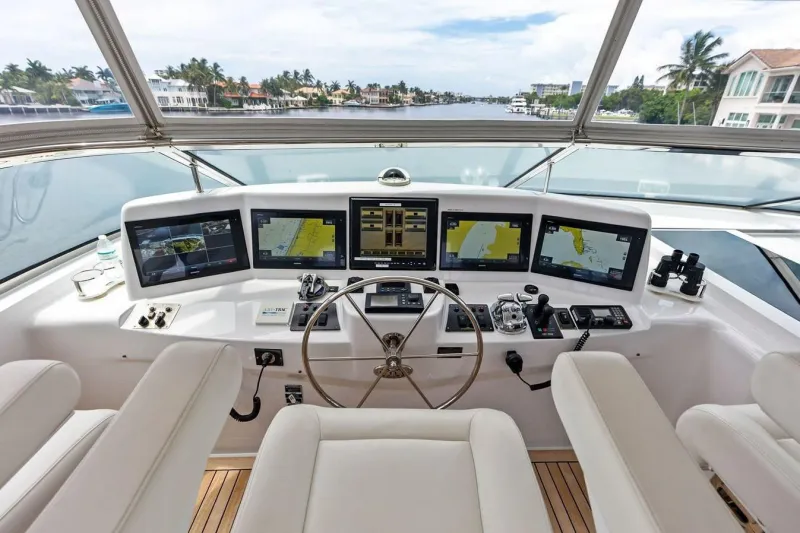 For Sale: Hatteras 80 Motor Yacht