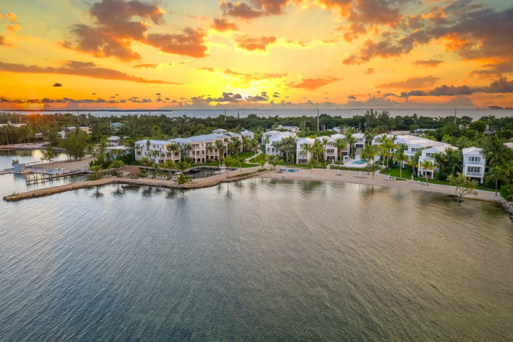 Mast Capital And Koch Real Estate Investments Acquire The Islands of Islamorada Resort In The Florida Keys, Set To Launch Sales of Private Waterfront Villas
