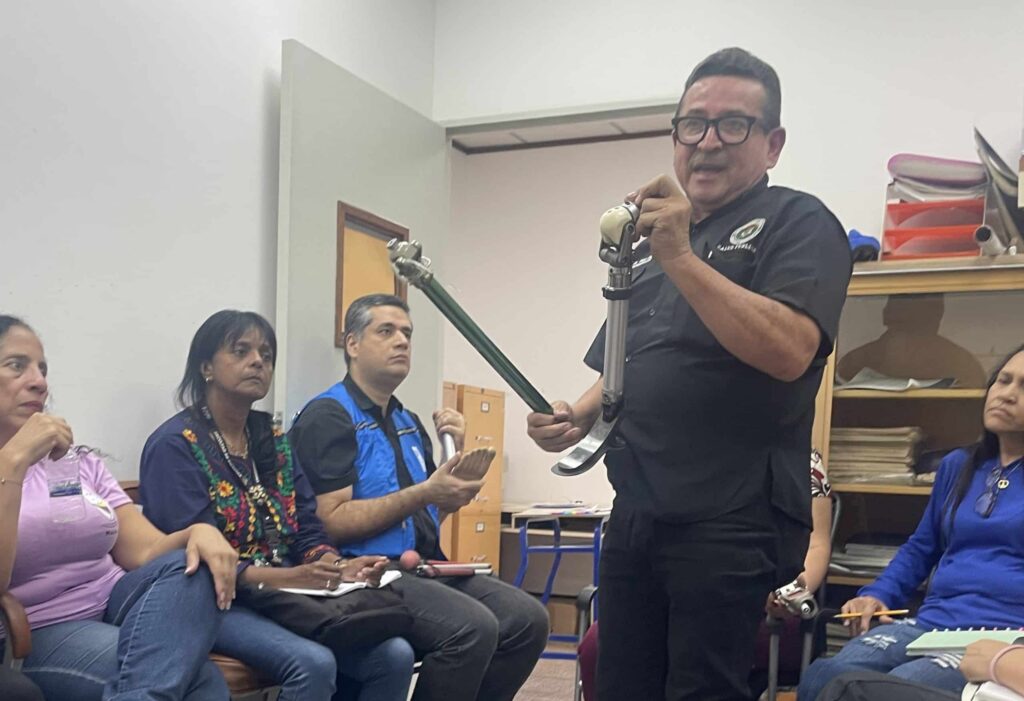 Surgen alianzas para apoyar a personas amputadas tras el doble terremoto (Serie 2/2)