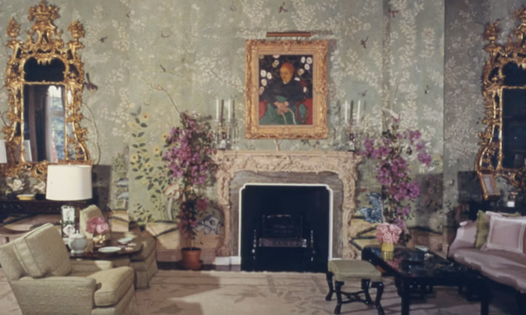 Two US ambassadors have displayed Van Goghs in their London residence—but Donald Trump's pick for the job can't quite follow suit