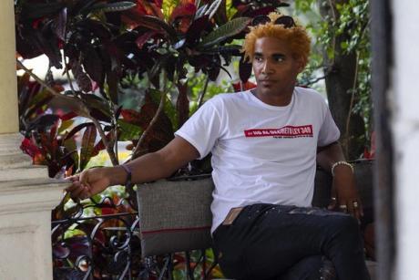 Whereabouts of Cuban artist-activist Luis Manuel Otero Alcántara remain unknown following end of prison sentence