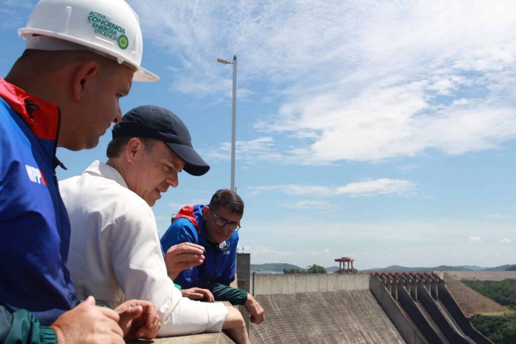 EEUU realiza diagnóstico técnico en Guri con miras a “modernizar” el sistema eléctrico nacional