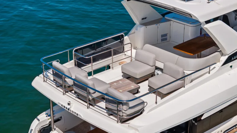 For Sale: Absolute Navetta 58