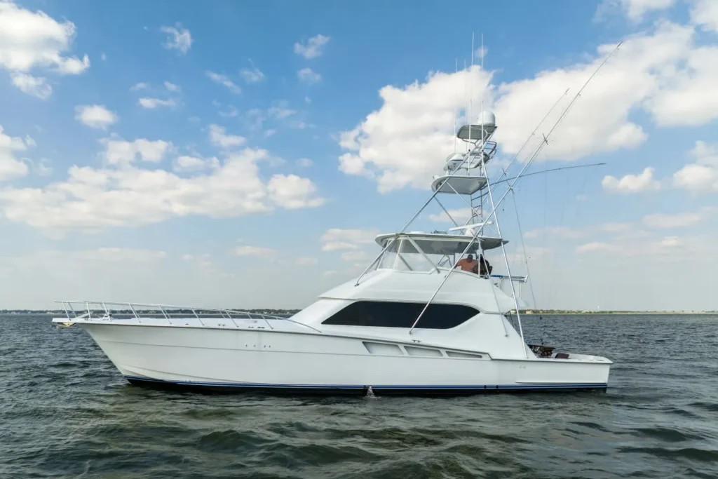For Sale: Hatteras 60 Convertible