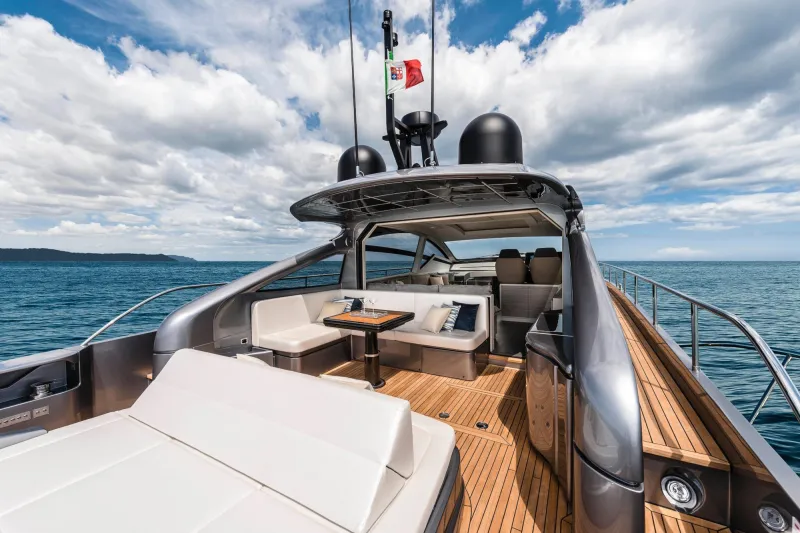 For Sale: Pershing 6X