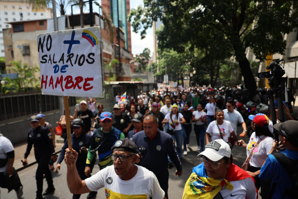 Reconstruir el salario mínimo es otra tarea pendiente antes del inicio de clases