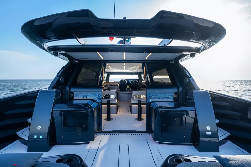 Sunreef and Brabus Debut High-Performance Ultima 55