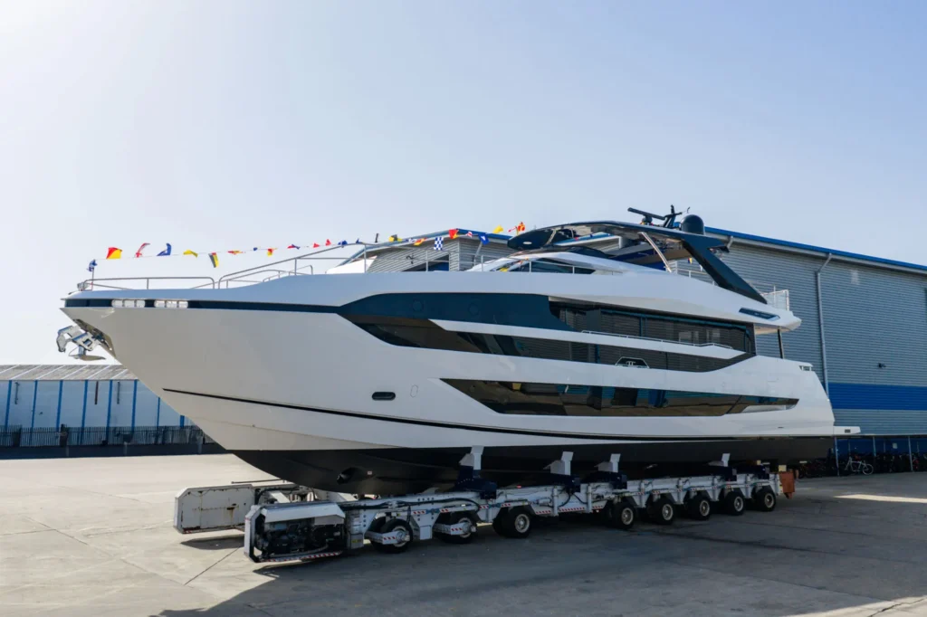 Sunseeker Manhattan 94 Launches Ahead of Cannes Debut
