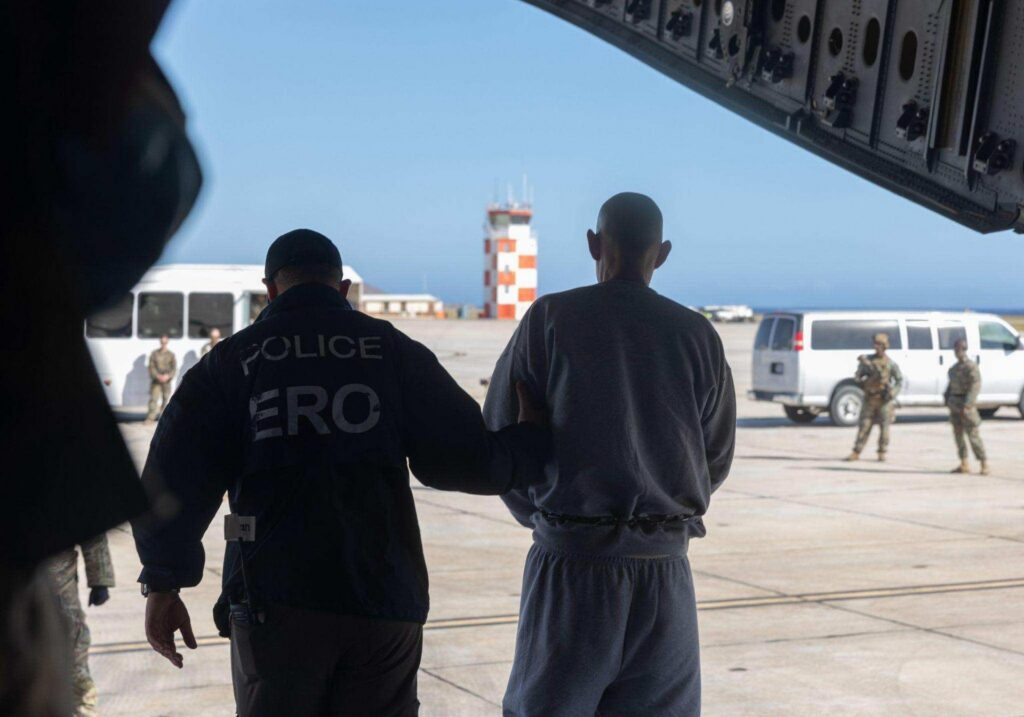 Claves para entender fallo que obliga a inmigrantes venezolanos a probar que corren peligro en Venezuela