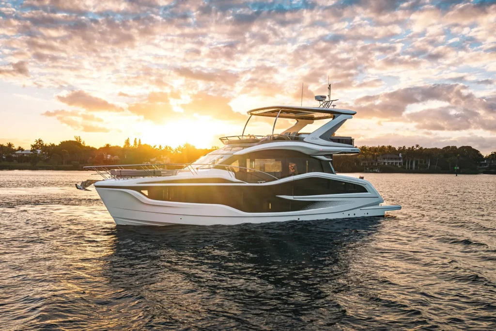 Galeon 520 Fly Reviewed
