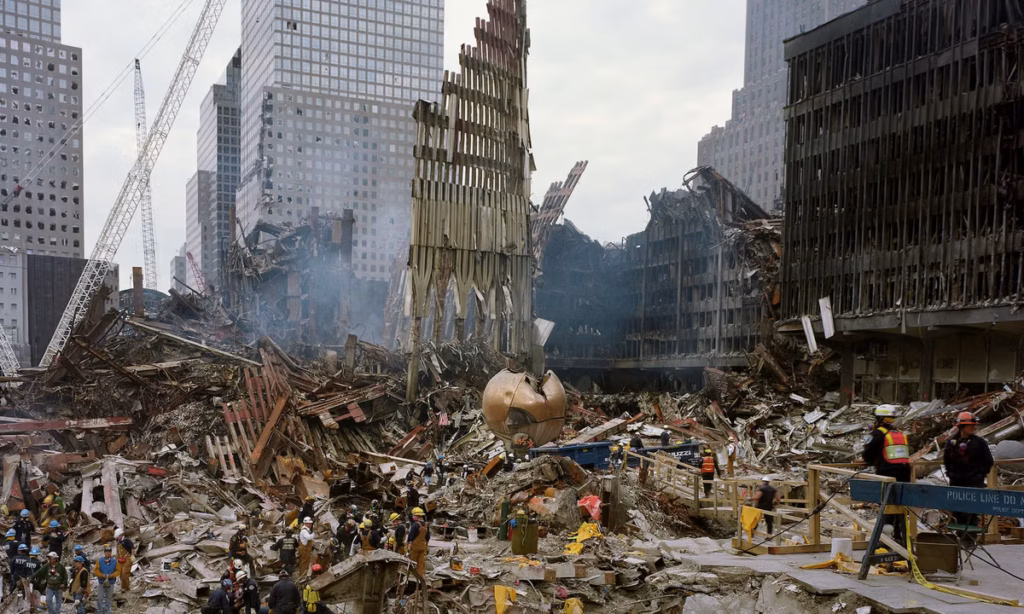 ‘It was a calling’: 25 years after the 11 September attacks, Joel Meyerowitz reflects on his photos of Ground Zero