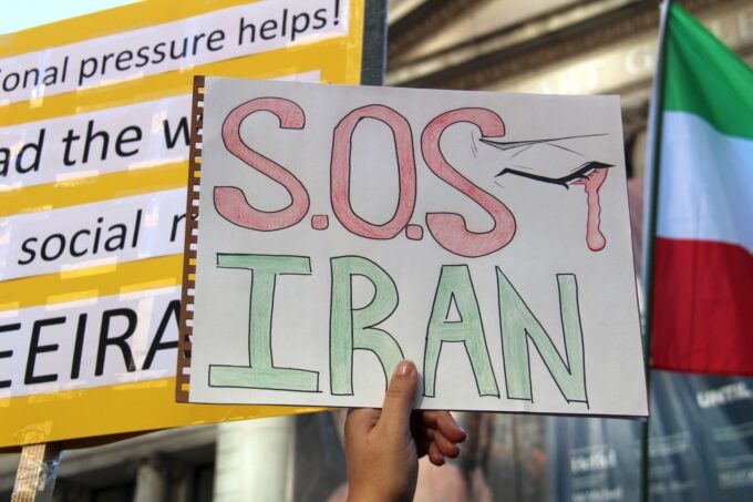 U.S. and Iran Engage in First Diplomatic Talks Since June 2026 Amid Rising Tensions