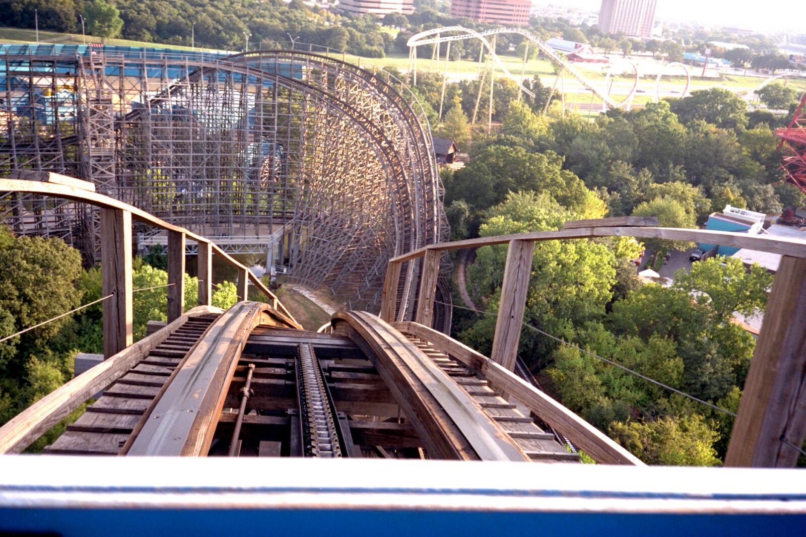 New Lawsuits Filed Against Six Flags Over X2 Roller Coaster Injuries