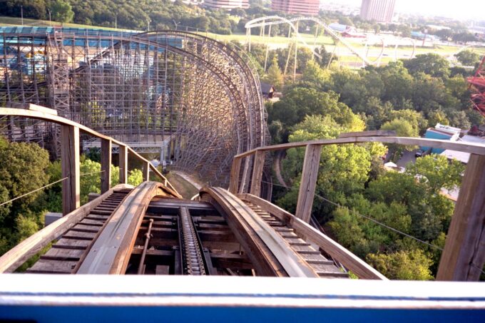 New Lawsuits Filed Against Six Flags Over X2 Roller Coaster Injuries