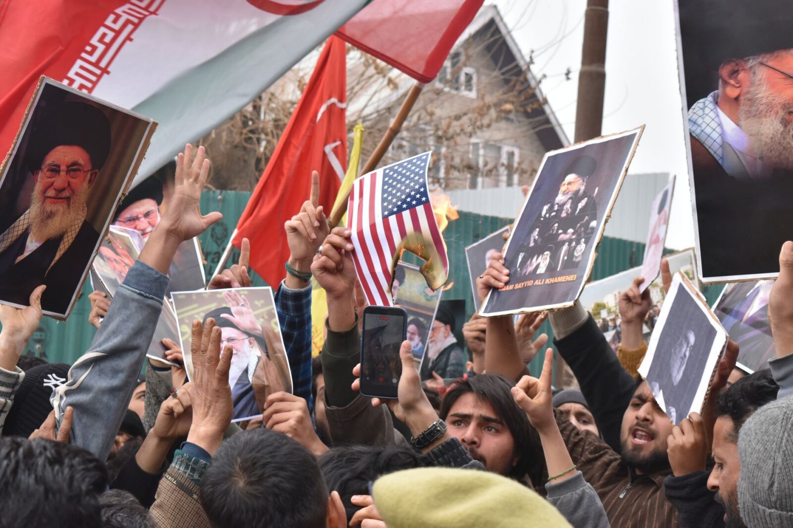 Trump Issues Stark Warnings to Iran Amid Escalating Tensions
