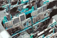 Qualcomm Partners with Amazon for Custom AI Chips