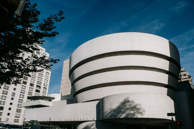 Guggenheim Staff Face SEC Interviews in Ongoing Probe