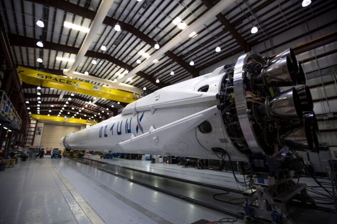 SpaceX Launches 27 Starlink V2 Mini Satellites from Vandenberg