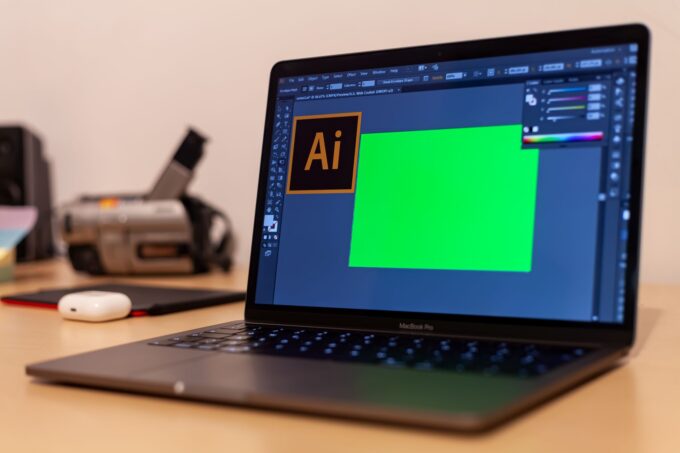 Apple Launches New Macs to Lower AI Costs, Challenging Microsoft and Nvidia