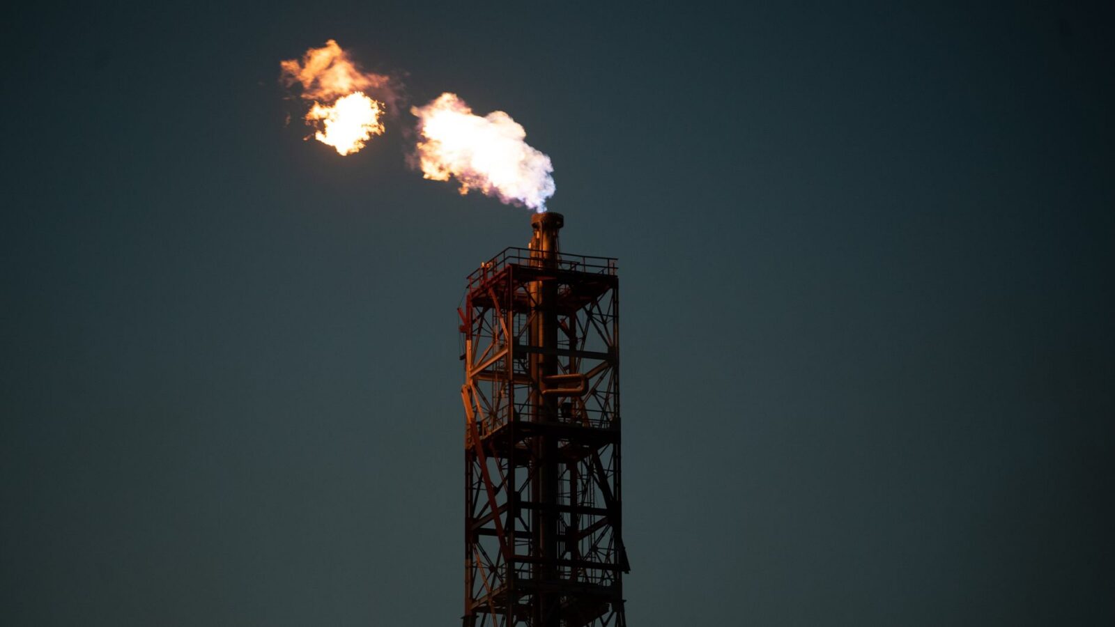 Zelenskyy Responds to Trump's Demand on Russian Oil Refinery Strikes
