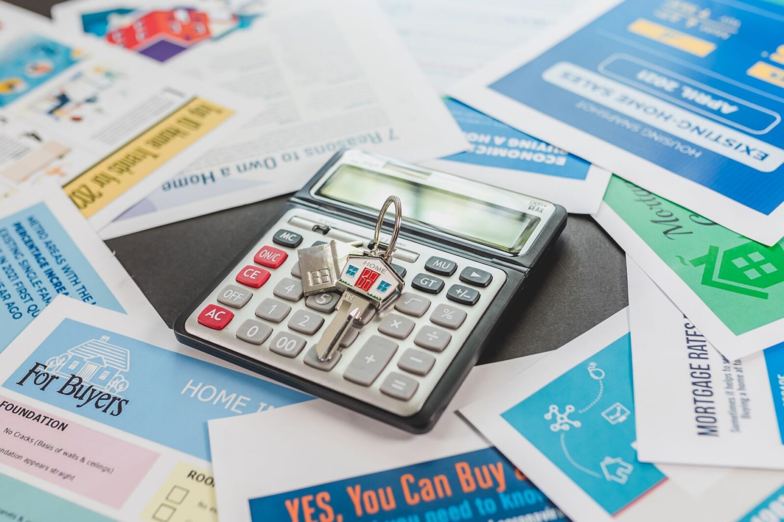 US Mortgage Rates Surpass 7% for First Time in Nearly Two Years