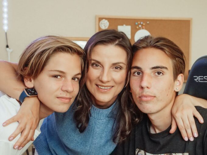 Presley Gerber, Son of Cindy Crawford, Dies at 27