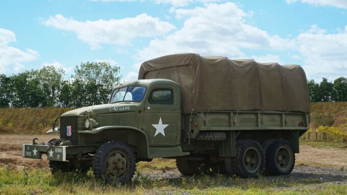 GM Unveils Two New V8 Truck Engines Amidst Competitive Truck Wars