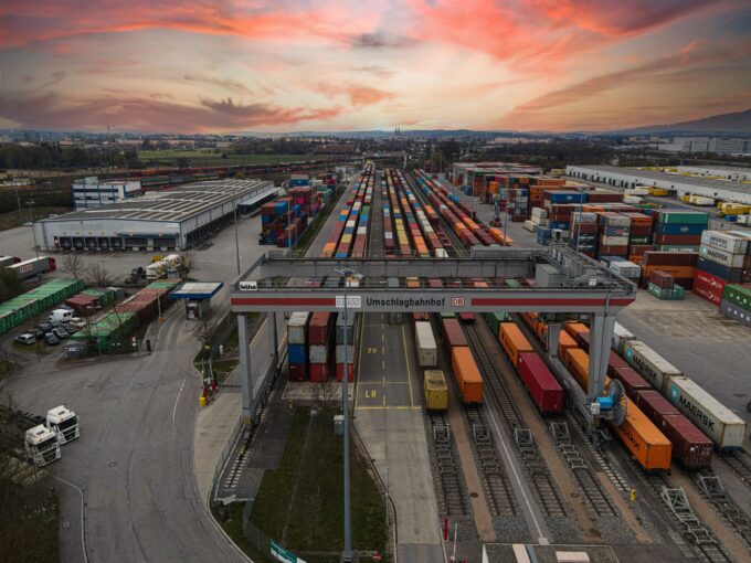 Trump Calls for Ban on Diesel Exports Amid Pressure from Republican Lawmakers