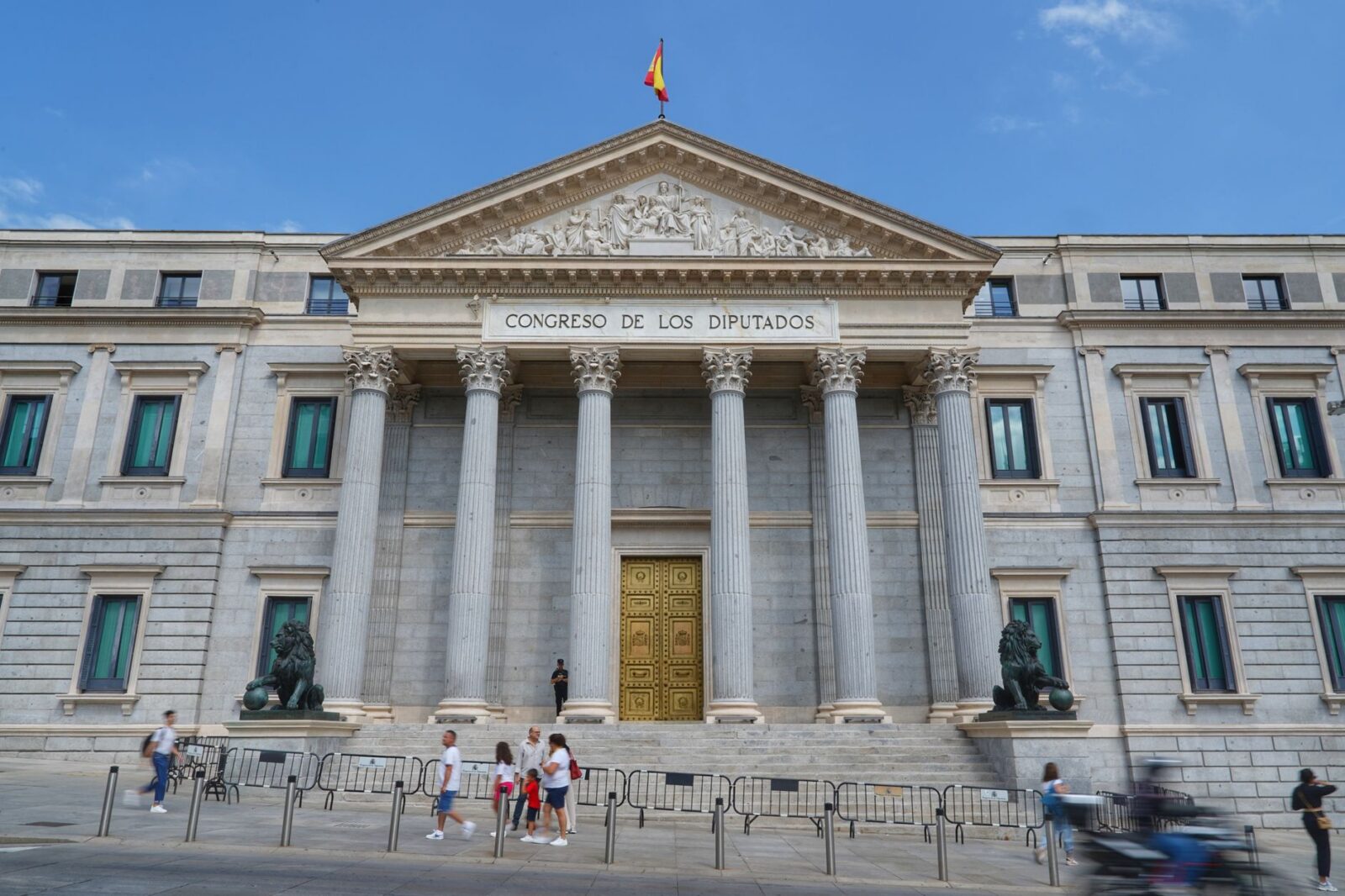 Spain's Parliament Rejects Housing Measures Amid Growing Public Discontent