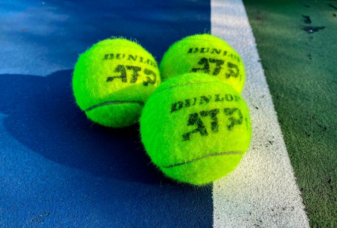 Hurkacz Upsets Djokovic in Early Shanghai Exit