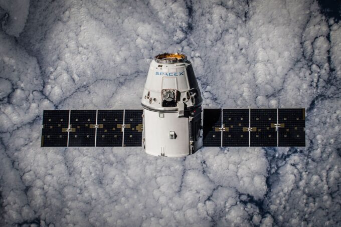 SpaceX Successfully Launches 21 Data Satellites for National Security